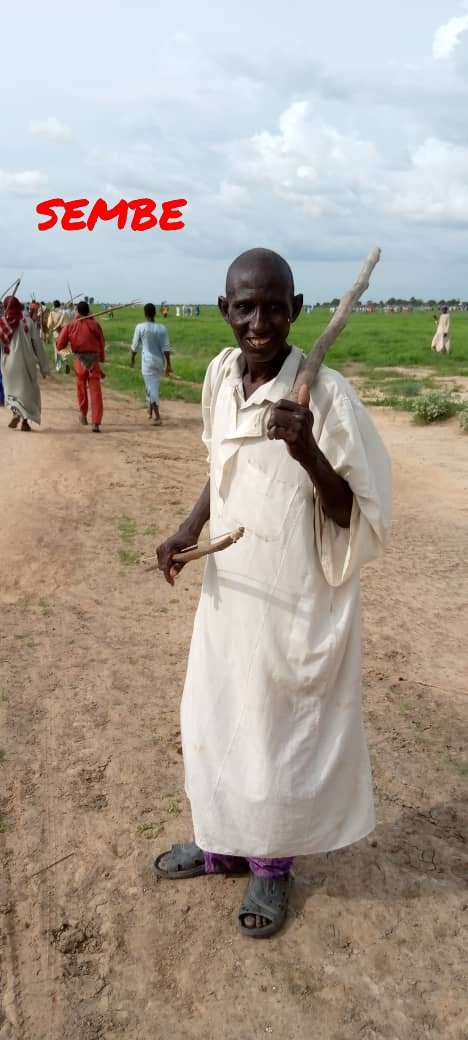 Violent clashes between the Arab Choas and Musgum ethnic groups persist in LogoneetChari. According to local sources, the Kousseri market was closed today to calm the situation. The military are everywhere