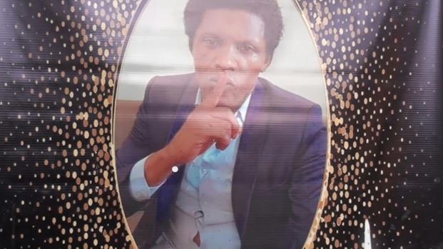 Cameroon: Tributes are paid to radio journalist Martinez Zogo, whose mutilated body was found five days after his disappearance following what a media rights group called an abduction